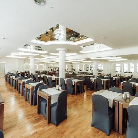 Hotel Jantar Wellness & Spa ウストカ エクステリア 写真
