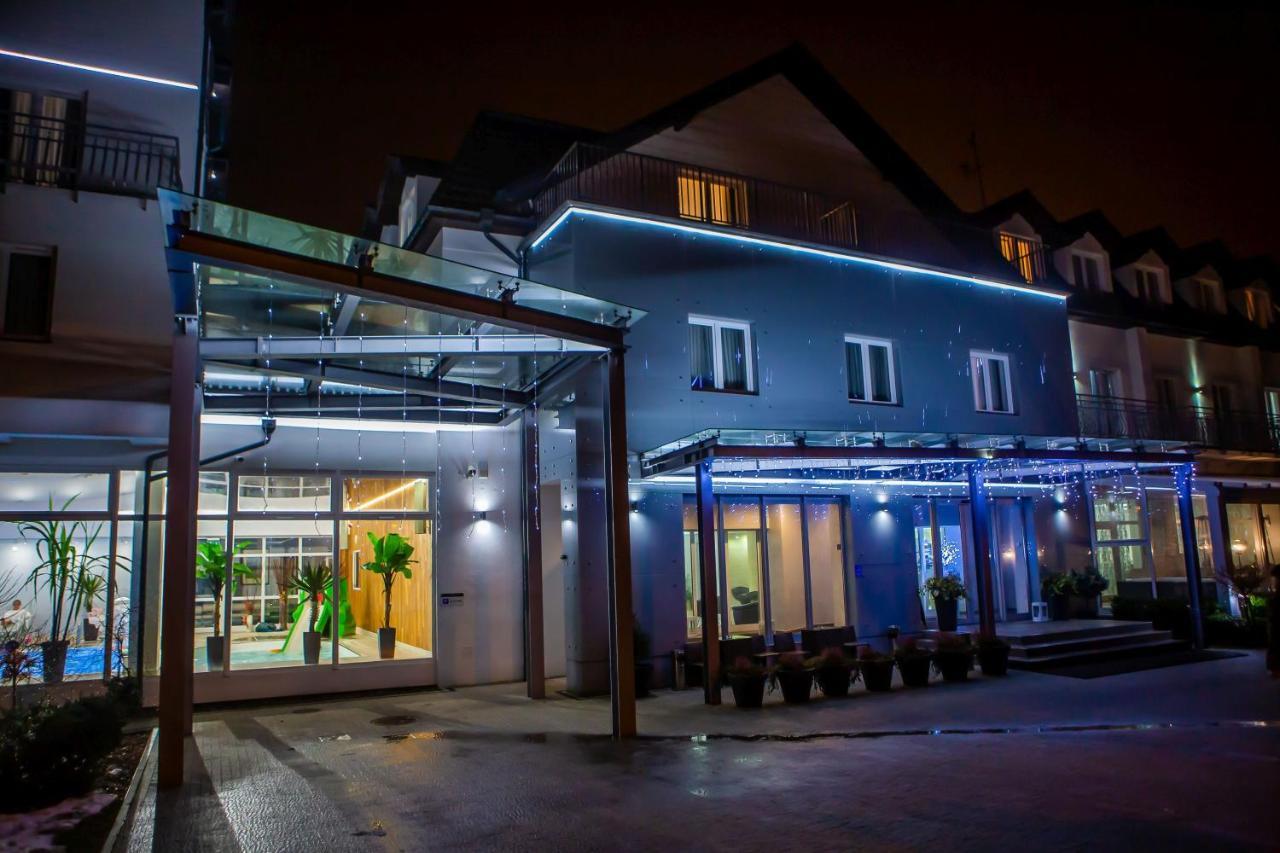 Hotel Jantar Wellness & Spa ウストカ エクステリア 写真